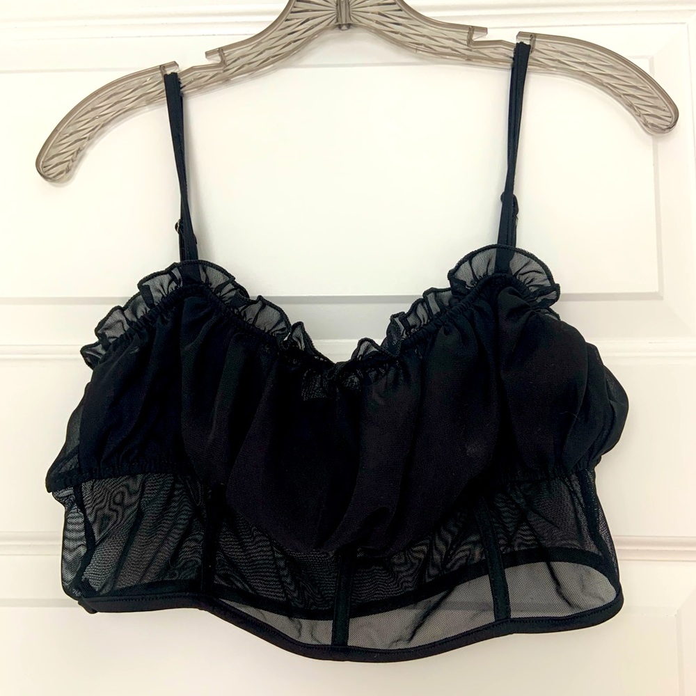 Black crop top